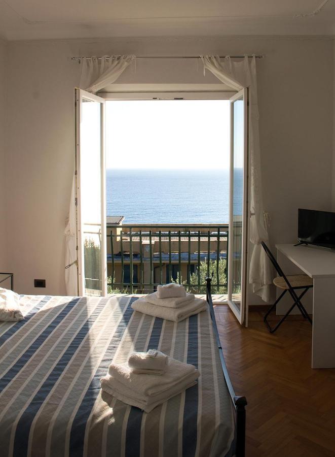 La Conchiglia Bed & Breakfast คาโมยลี ภายนอก รูปภาพ