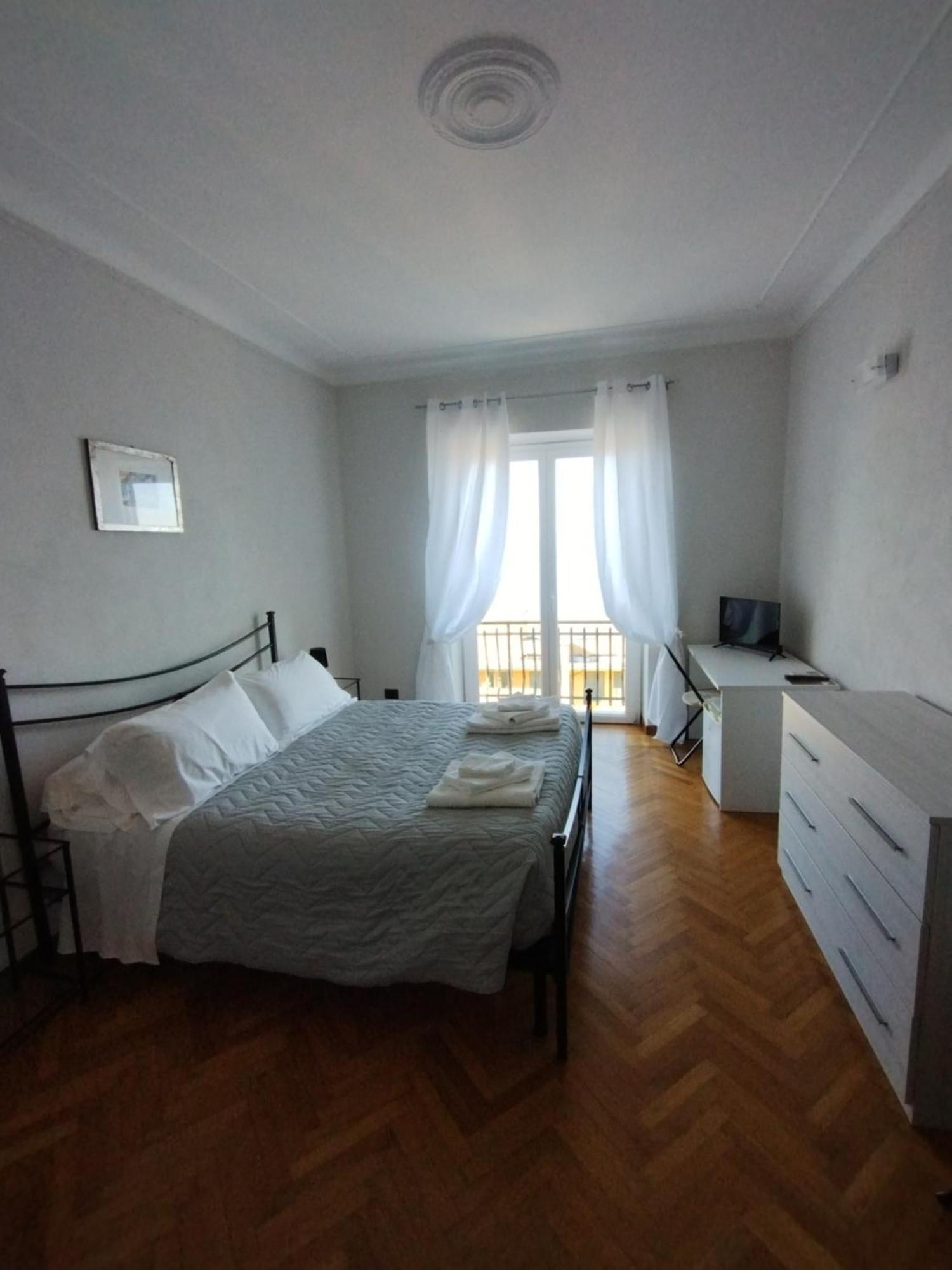 La Conchiglia Bed & Breakfast คาโมยลี ภายนอก รูปภาพ
